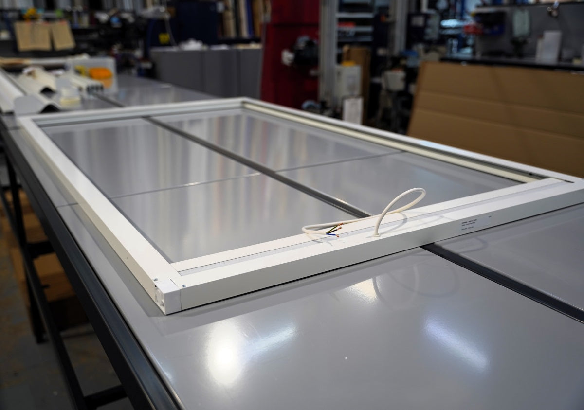 1200 x 1800 mm LD elektrische jaloezieën voor platte/schuine daken en lichtstraten 